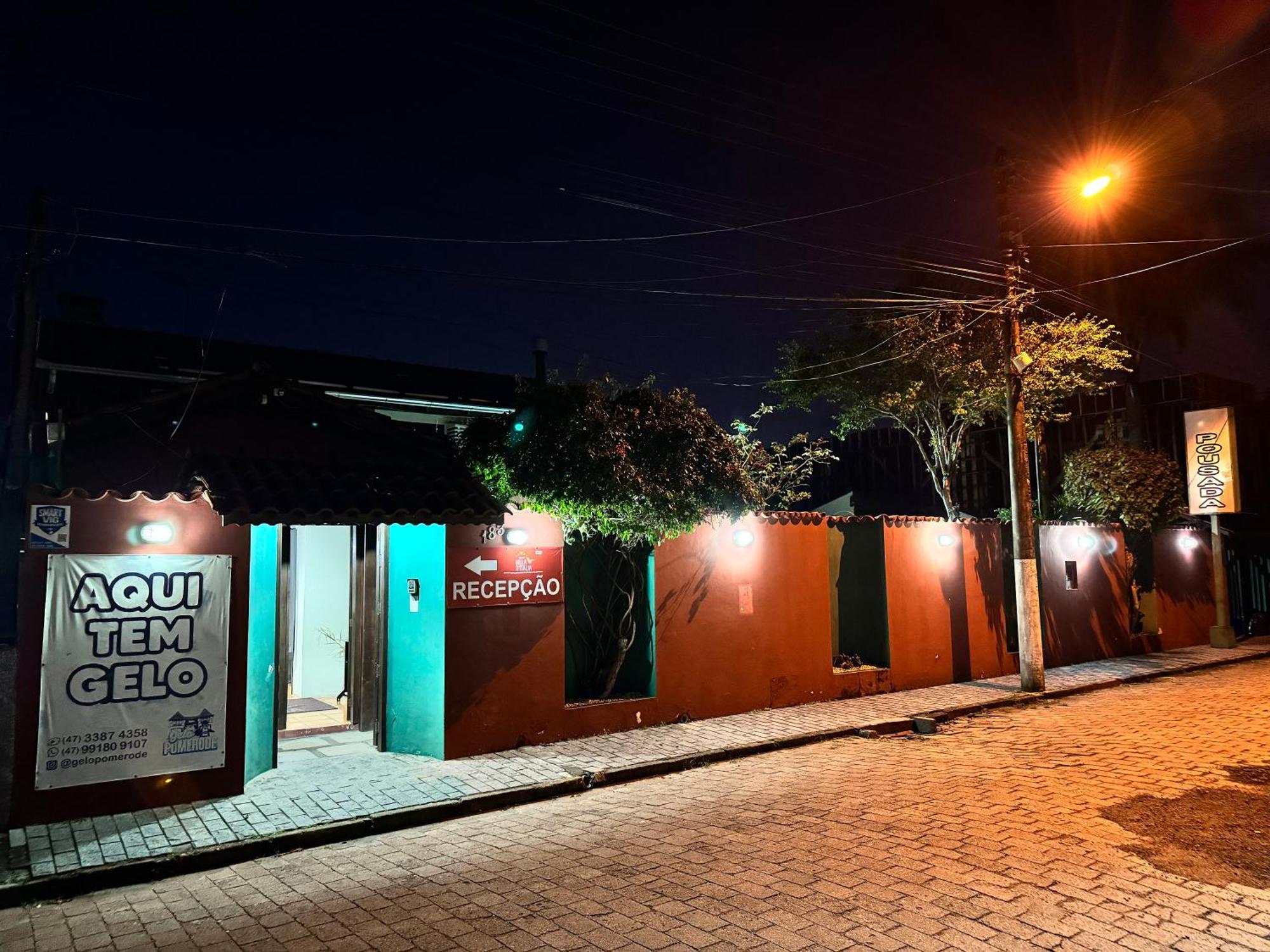 Pousada Vila D' Italia Пеня Екстериор снимка